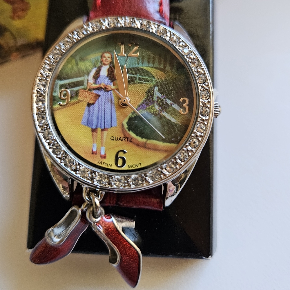 WIZARD OF OZ WATCH  👠